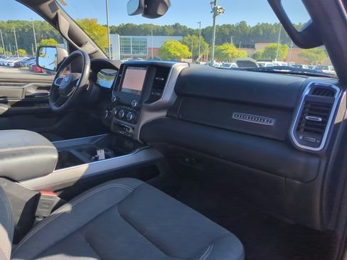 Used 2024 RAM 1500 Big Horn RWD image 29