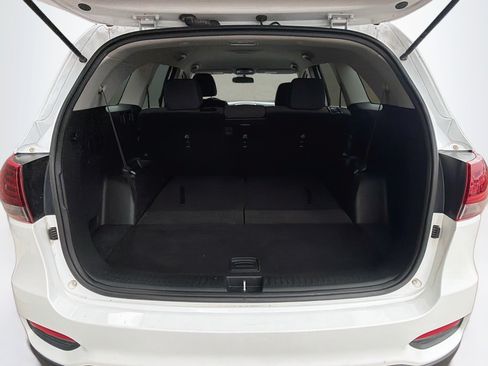 Used 2019 Kia Sorento AWD V6 image 29