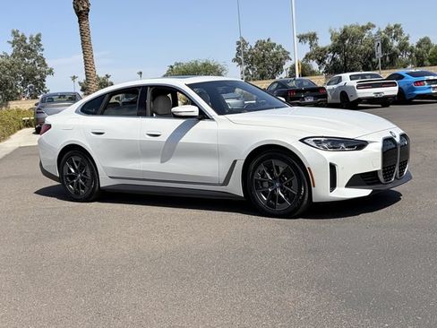 Used 2023 BMW i4 eDrive35 w/ Premium Package RWD image 3