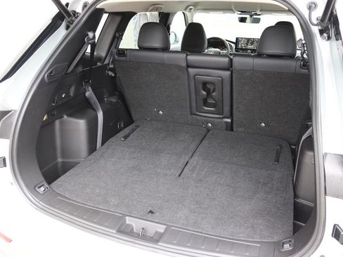 Used 2025 Mitsubishi Outlander SE AWD/4WD image 24