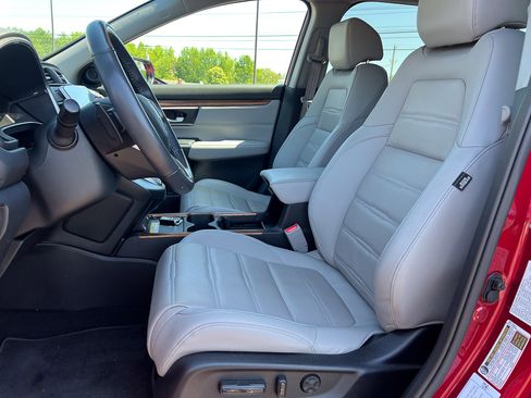 Used 2022 Honda CR-V Touring image 14