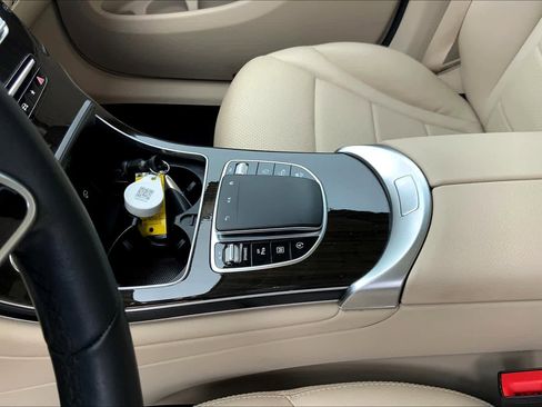 Certified 2021 Mercedes-Benz GLC 300 w/ Driver Assistance Package image 30