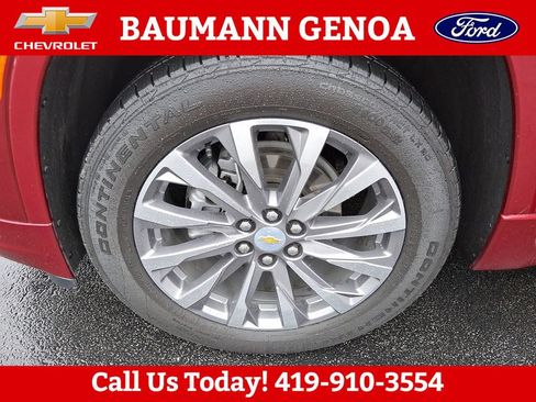 Used 2023 Chevrolet Traverse Premier w/ LPO, Floor Liner Package AWD/4WD image 26