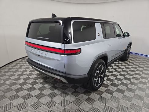 Used 2024 Rivian R1S Adventure AWD/4WD image 5