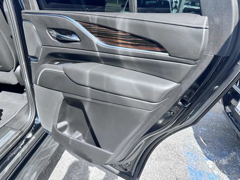 Used 2023 Cadillac Escalade Premium Luxury w/ LPO, Floor Liner Package image 25