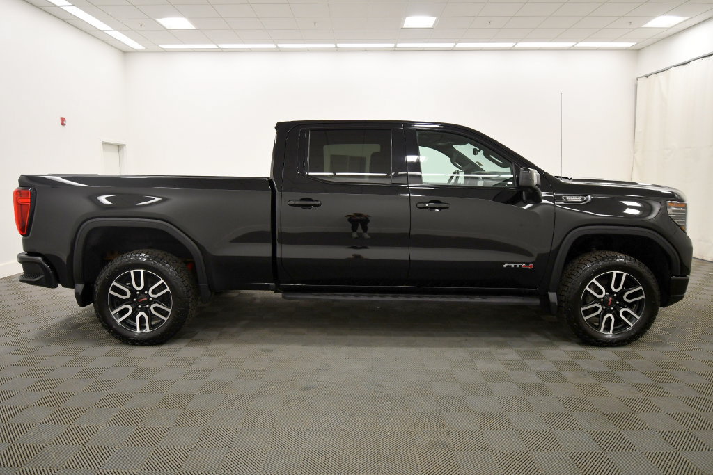 Used 2022 GMC Sierra 1500 AT4 w/ AT4 Premium Package AWD/4WD image 9