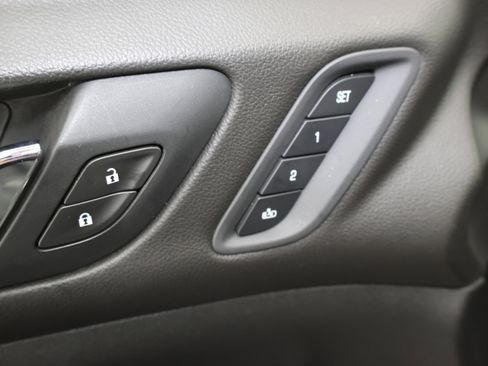 Used 2020 GMC Acadia Denali w/ Trailering Package image 52