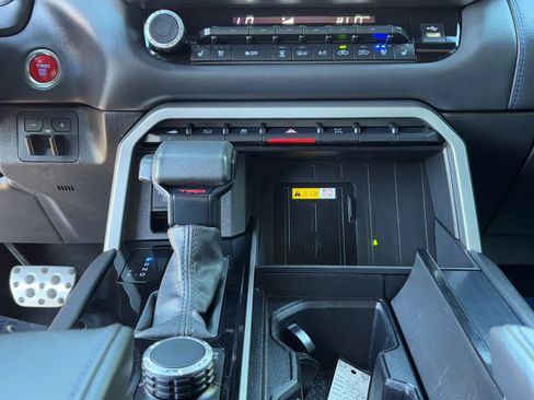 Used 2024 Toyota Tundra Platinum w/ TRD Off-Road Package image 28