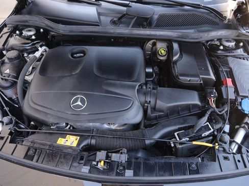 Used 2020 Mercedes-Benz GLA 250 4MATIC image 28