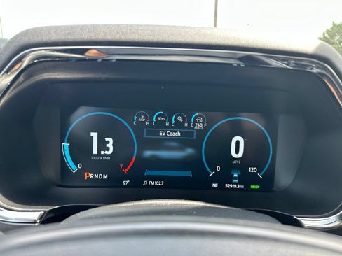 Certified 2022 Ford F150 Lariat AWD/4WD image 11