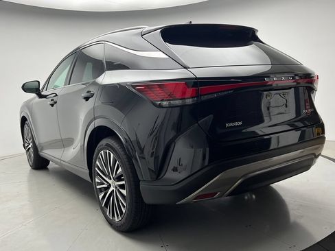 Used 2023 Lexus RX 350 Premium Plus w/ Cold Area Package FWD image 4
