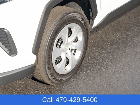 Used 2024 Toyota RAV4 LE image 10