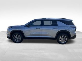 Certified 2025 Chevrolet Traverse LT video 5