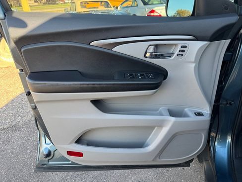 Used 2021 Honda Pilot Special Edition image 19