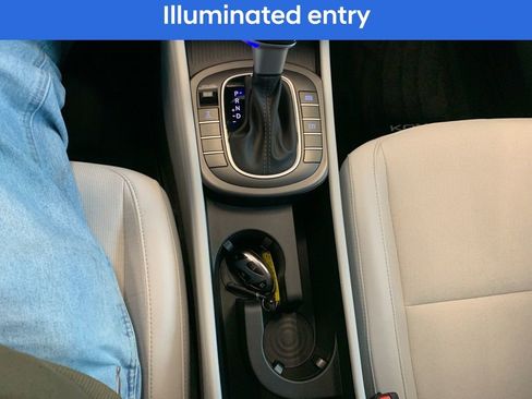 New 2026 Hyundai Kona SE image 8