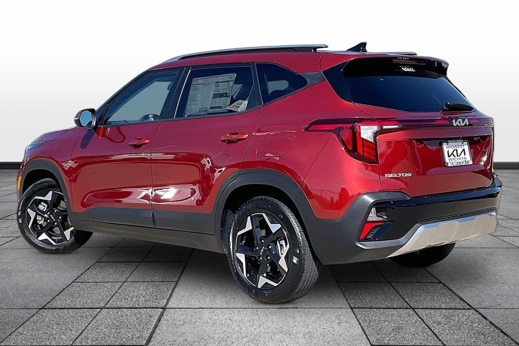 Used 2026 Kia Seltos S AWD/4WD image 12