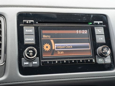 Used 2016 Honda HR-V LX image 32