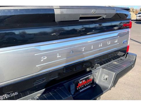 Used 2017 Ford F350 Platinum w/ Platinum Ultimate Package image 9
