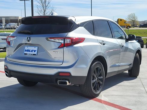 New 2026 Acura RDX SH-AWD image 6