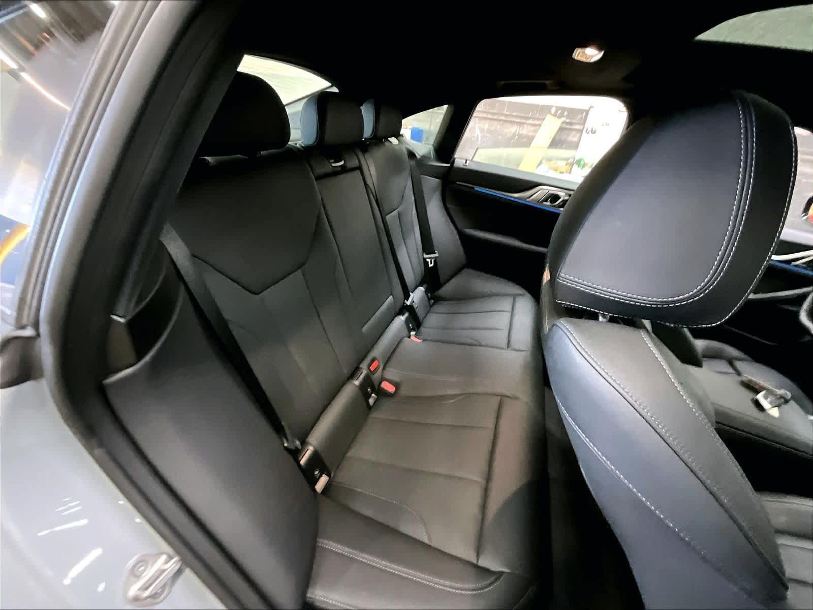 Used 2025 BMW i4 eDrive40 w/ M Sport Package RWD image 29