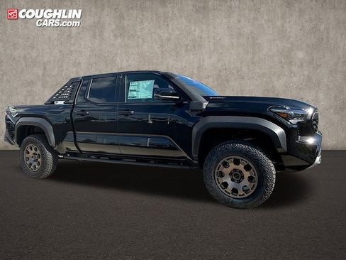 New 2025 Toyota Tacoma Trailhunter image 2