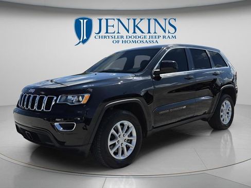 Used 2022 Jeep Grand Cherokee Laredo X RWD image 11