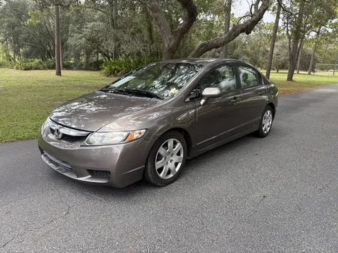 Used 2011 Honda Civic LX image 1