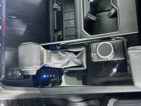 Used 2023 Toyota Tundra SR5 w/ SR5 Convenience Package RWD image 24