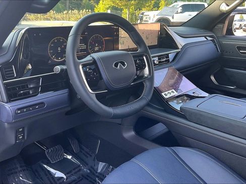 New 2026 INFINITI QX80 4WD w/ Sport Exterior Package image 6
