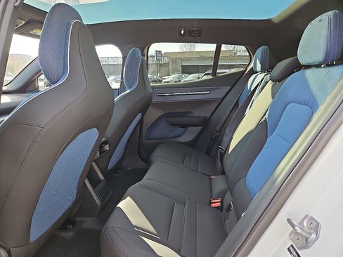 New 2026 Volvo EX30 Plus image 8