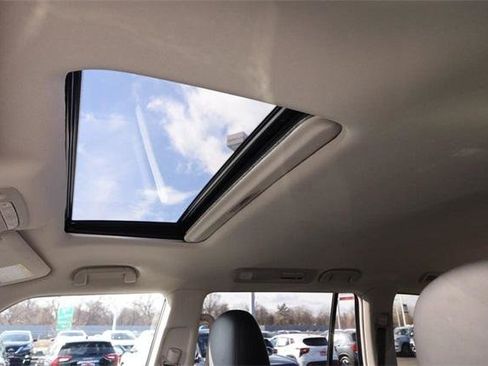 Used 2024 Nissan Armada SL w/ Cargo Package image 12