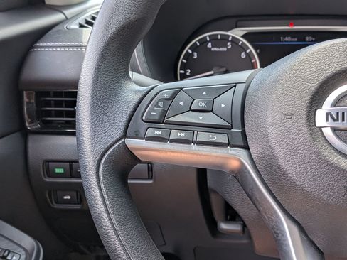 Certified 2023 Nissan Sentra SV FWD image 16