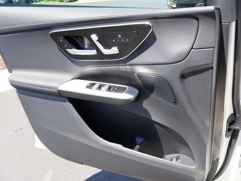 New 2025 Mercedes-Benz GLC 43 AMG GLC 43 AMG image 39