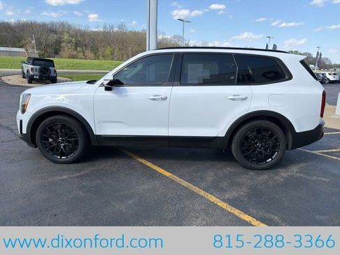 Used 2022 Kia Telluride SX w/ Nightfall Edition Package AWD/4WD image 5