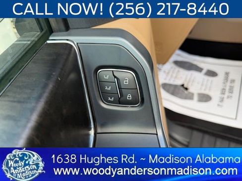 Used 2021 Ford F150 Lariat w/ Trailer Tow Package AWD/4WD image 20