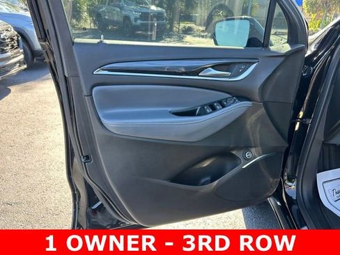 Used 2023 Buick Enclave Essence w/ Experience Buick Package FWD image 12