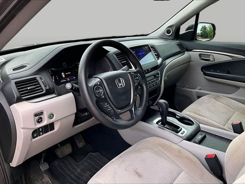 Used 2018 Honda Pilot EX image 14