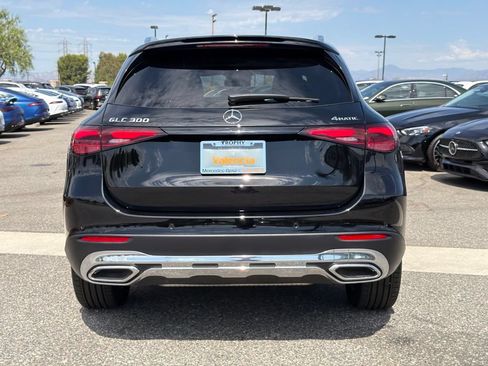 Certified 2026 Mercedes-Benz GLC 300 4MATIC image 9