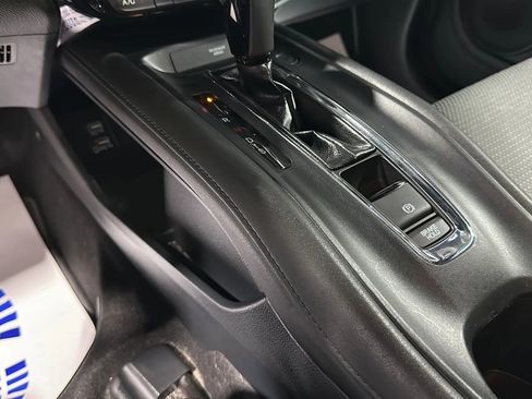 Used 2019 Honda HR-V Sport image 23