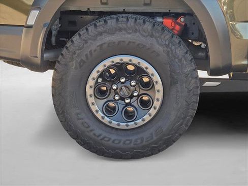 Certified 2025 Ford F150 Raptor image 24