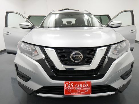 Used 2020 Nissan Rogue SV AWD/4WD image 26