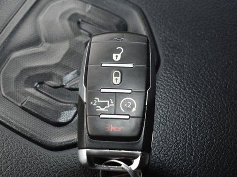 Used 2024 RAM 1500 Laramie image 36