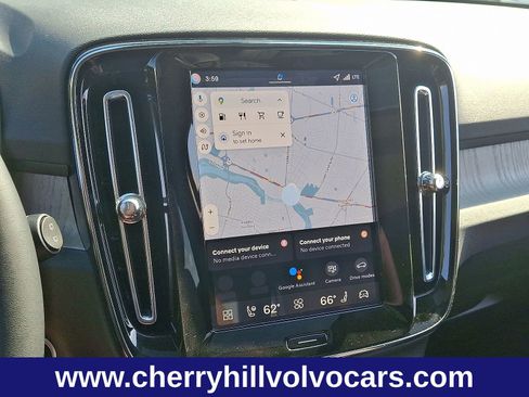 New 2026 Volvo XC40 B5 Plus w/ Protection Package Premier image 17