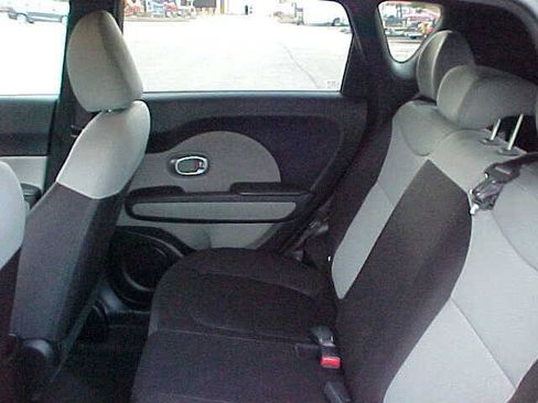 Used 2015 Kia Soul image 8