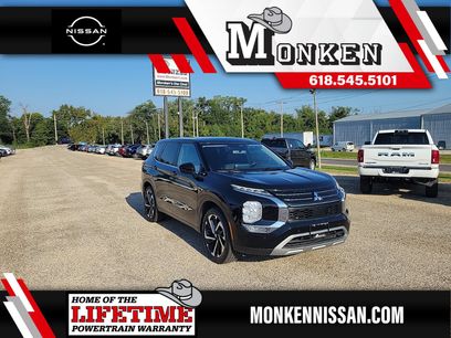 Used 2024 Mitsubishi Outlander SE