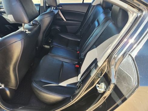 Used 2013 MAZDA MAZDA3 i Grand Touring w/ Tech Pkg image 6