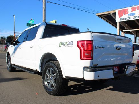 Used 2015 Ford F150 Lariat w/ Equipment Group 502A Luxury image 4