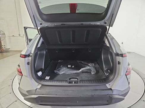 Certified 2025 Hyundai Kona SEL AWD/4WD image 24