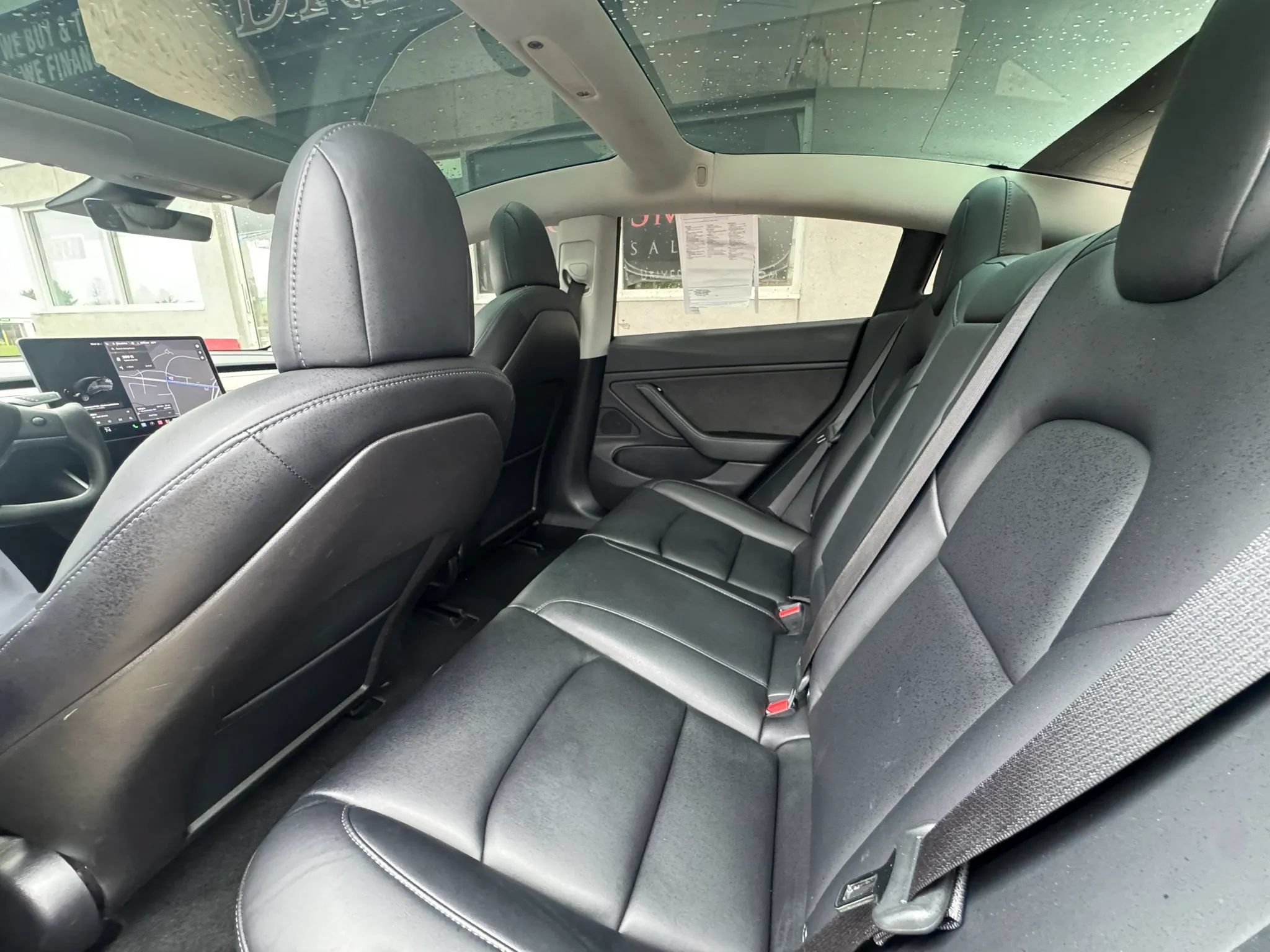 Used 2018 Tesla Model 3 Mid Range RWD image 10