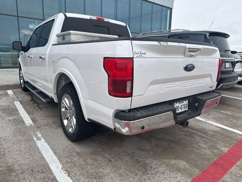 Used 2018 Ford F150 Lariat image 2
